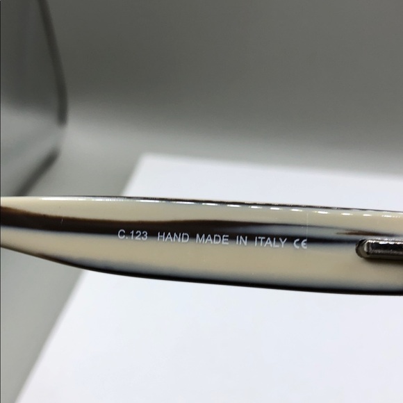 Illesteva leonard sunglasses c.123 cream marble stripe UNISEX, with case, Italy. main image 6